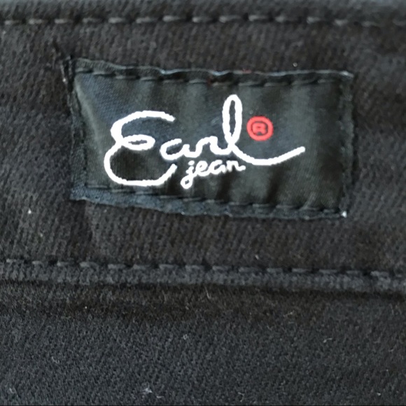 ♻️Reposted NWOT Earl Jeans embroidered & studded skinny jeans - Picture 12 of 16